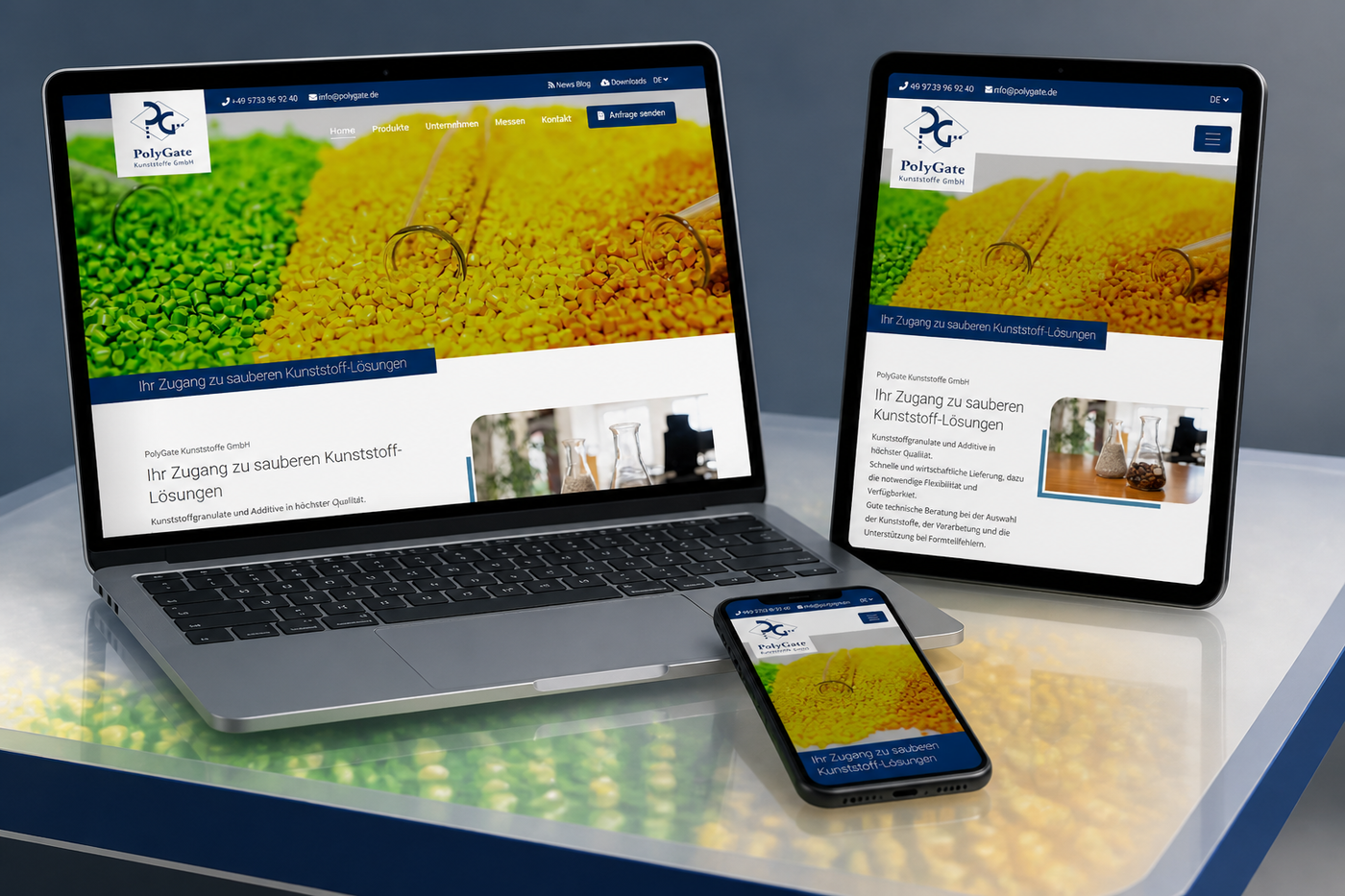 Die Website von PolyGate Kunststoffe auf Notebook, Tablet und Smartphone