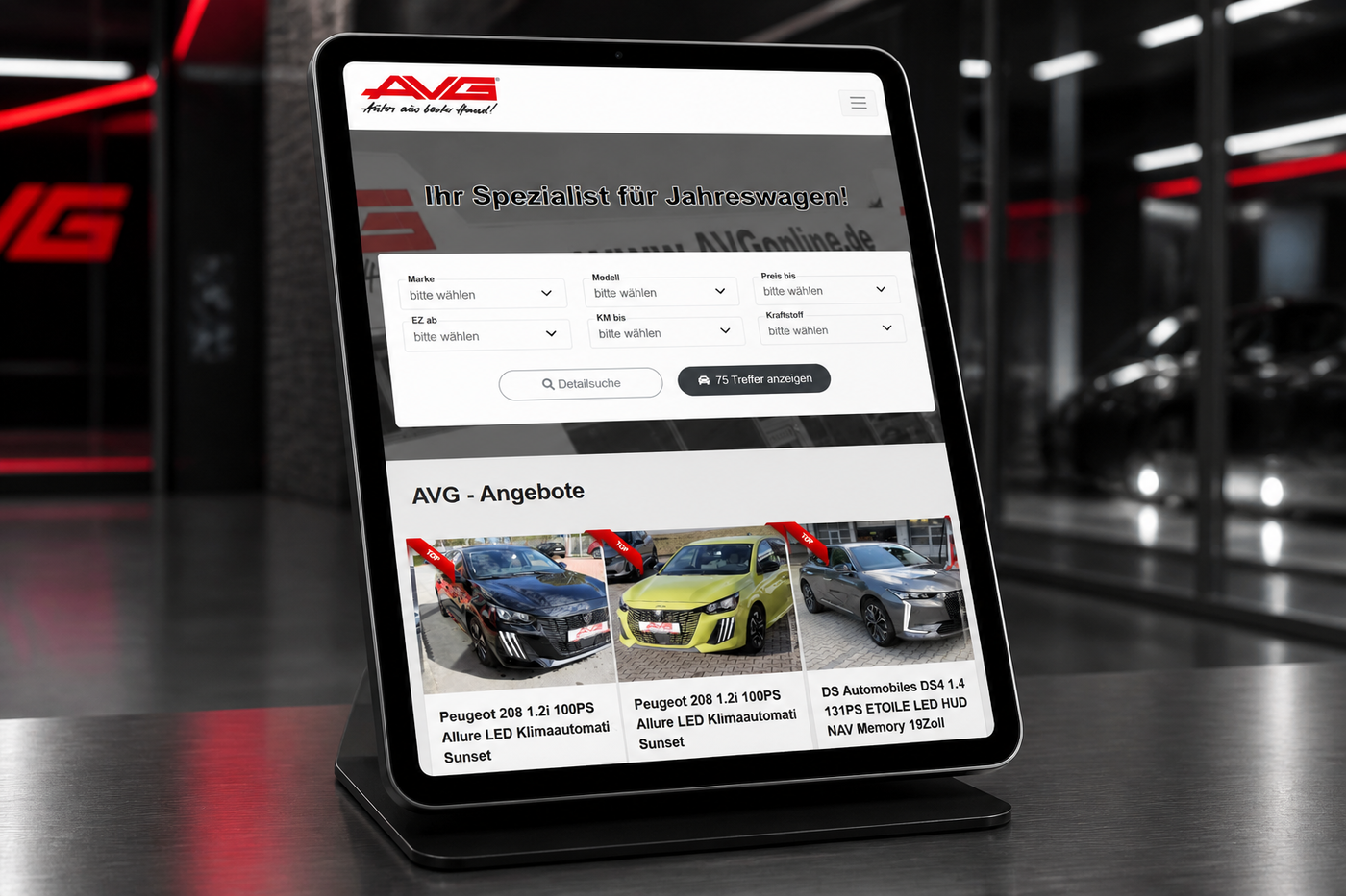 Die Fahrzeugbörse AVGonline.de auf einem Tablet