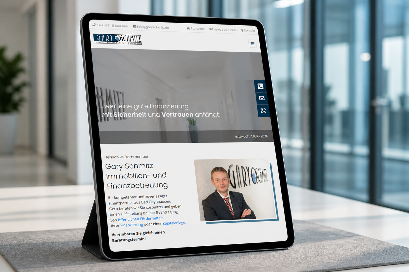 Die Website von Gary Schmitz auf einem Tablet